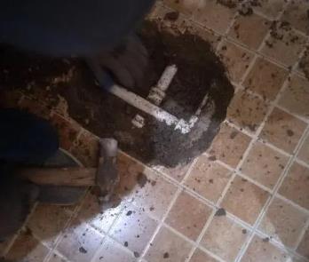 城西卫生间漏水维修公司为您分享下卫生间渗水如何处理及注意事项
